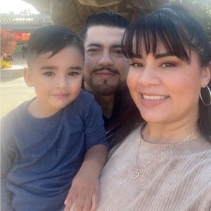 Meet your Posher, Iris